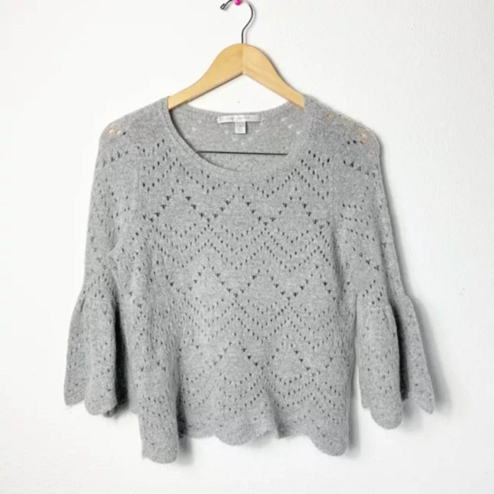 Lauren Conrad| Grey Bell Sleeve Sweater Size Small - Picture 1 of 6